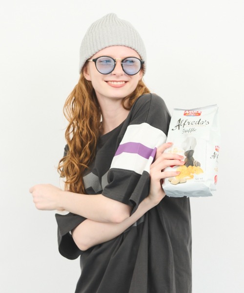 MERLOT(メルロー)の「UVカットクリアカラーボストンサングラス(サングラス・レディース・ブラック/ブラウン/ブルー・FREE)」の4枚目の写真