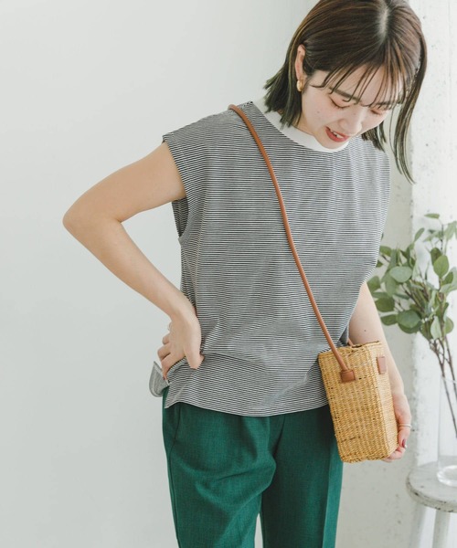 ITEMS URBANRESEARCH(アイテムズ アーバンリサーチ)の「『UR TECH』クルーネックボーダーノースリーブTシャツ(Tシャツ/カットソー・レディース・ホワイト系その他/ブラウン系その他/その他1・FREE)」の7枚目の写真