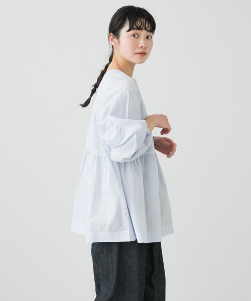 かぐれ - 【新品・タグ付き】ピンタック2WAYブラウス KHAKI かぐれ（カグレ）の「ピンタック2WAYブラウス（Tシャツ