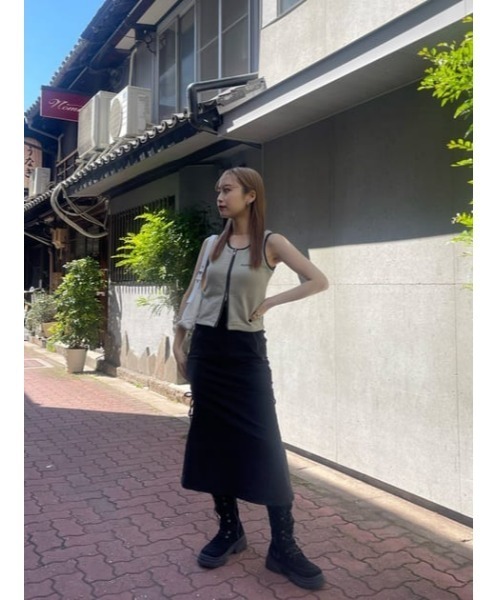 PLAYBOY(プレイボーイ)の「PLAYBOY×LAGUA ZIP TANK(タンクトップ・レディース・ライトブラック/グレイッシュベージュ・FREE)」の21枚目の写真