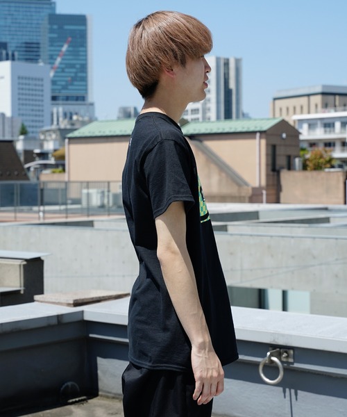 VANS（バンズ）の「VANS/ヴァンズ M COLOR&CHECKER LOGO SS TEE Tシャツ（Tシャツ/カットソー・メンズ・ブラック/イエロー/ホワイト・M/L/XL）」の6枚目の写真