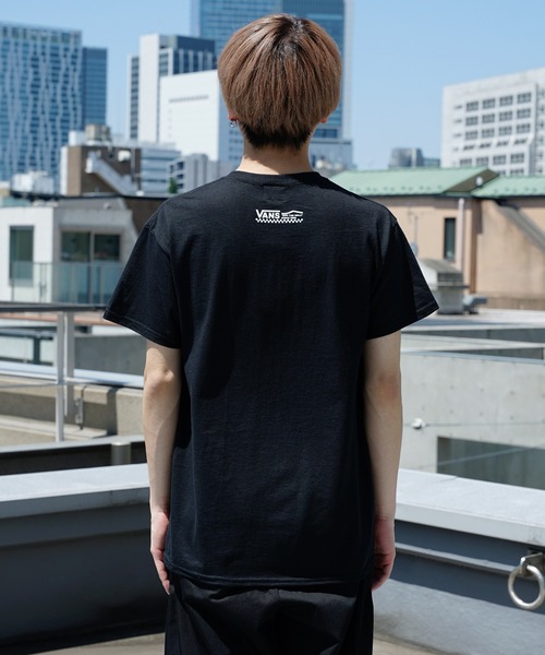 VANS（バンズ）の「VANS/ヴァンズ M COLOR&CHECKER LOGO SS TEE Tシャツ（Tシャツ/カットソー・メンズ・ブラック/イエロー/ホワイト・M/L/XL）」の7枚目の写真