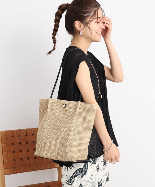 SHOO・LA・RUE（シューラルー）の「◆雑材風細ハンドルトートバッグ（トートバッグ・レディース・ネイビー/ベージュ/アイボリー・00）」の13枚目の写真