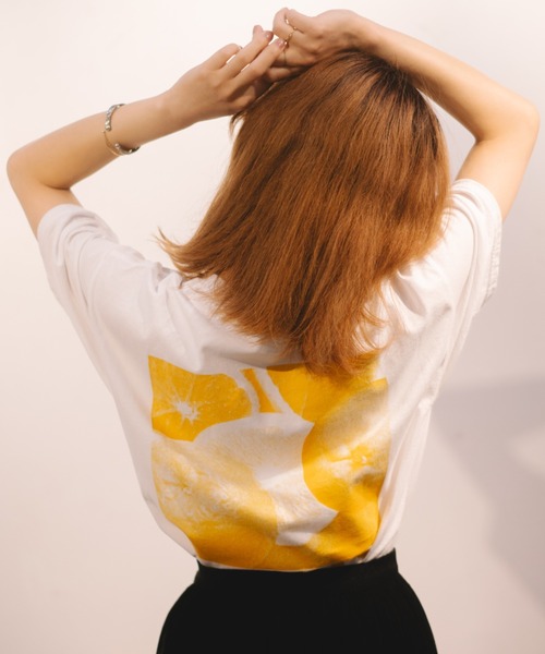 FRUIT OF THE LOOM(フルーツオブザルーム)の「プリントTシャツ 23 / 半袖 / バック / フォト / プリント / ワンポイント / ロゴ / カジュアル / ユニセックス(Tシャツ/カットソー・メンズ・サックスブルー/イエロー/レッド/グリーン・M/L/XL)」の1枚目の写真