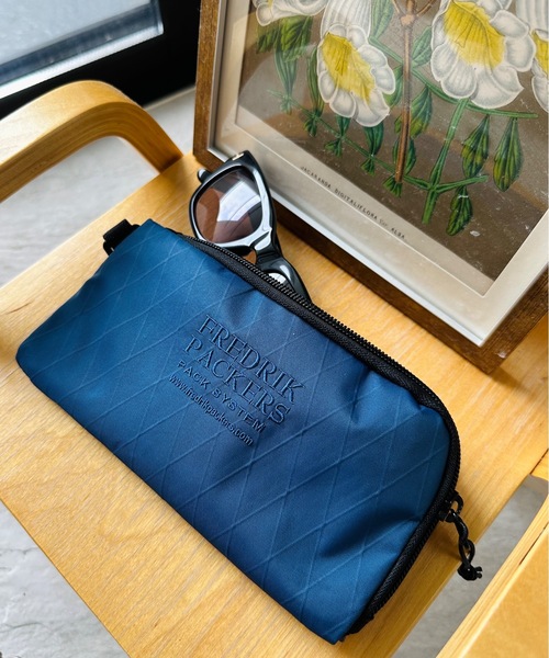 FREDRIK PACKERS（フレドリックパッカーズ）の「FREDRIK PACKERS フレドリックパッカーズ / VX21 LONG WALLET（財布・レディース・レッド/ネイビー/ブラック/グレー・ONESIZE）」の13枚目の写真