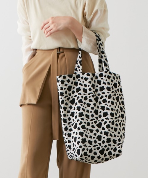 Actually（アクチュアリー）の「アニマルジャガードトート（トートバッグ・レディース・ゼブラ/アニマル・フリー）」の12枚目の写真