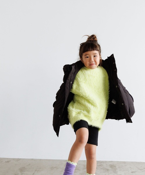 LOWRYS FARM（ローリーズファーム）の「エアサーマルフードブルゾン　 906772（ブルゾン・キッズ・グリーン/ブラック/アイボリー・130cm/120cm/140cm/110cm/150cm）」の4枚目の写真