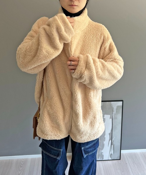 Jewelobe（ジュエローブ）の「もこもこジップアウター（ブルゾン・レディース・ブラック/ベージュ/アイボリー・FREE）」の6枚目の写真