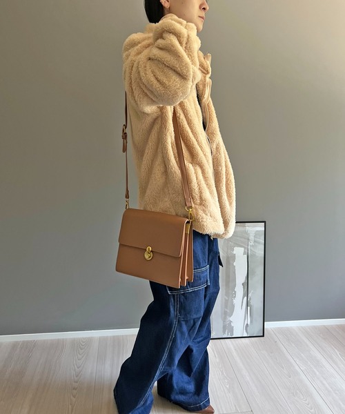 Jewelobe（ジュエローブ）の「もこもこジップアウター（ブルゾン・レディース・ブラック/ベージュ/アイボリー・FREE）」の8枚目の写真