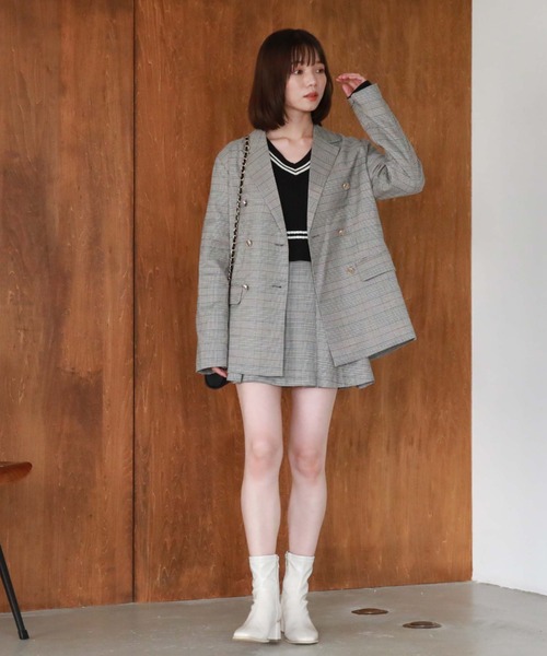 archives(アルシーヴ)の「チェックボックスプリーツミニスカート(スカート・レディース・ベージュ/グレー・MEDIUM)」の18枚目の写真