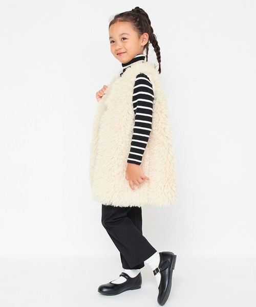 BRANSHES（ブランシェス）の「プードルファーベスト（ベスト・キッズ・アイボリー/ブラウン・L/M/S）」の2枚目の写真