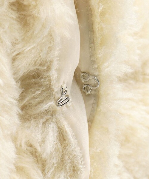 BRANSHES（ブランシェス）の「プードルファーベスト（ベスト・キッズ・アイボリー/ブラウン・L/M/S）」の10枚目の写真