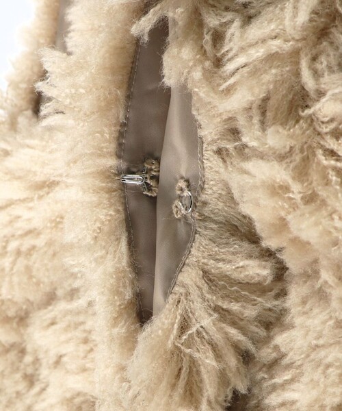 BRANSHES（ブランシェス）の「プードルファーベスト（ベスト・キッズ・アイボリー/ブラウン・L/M/S）」の18枚目の写真