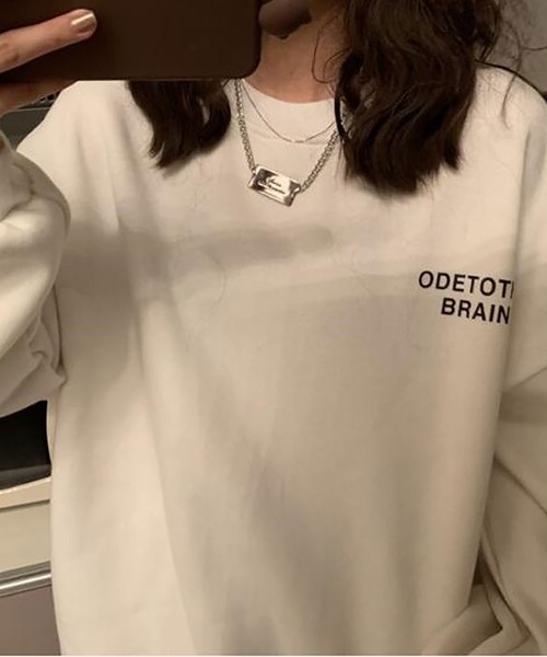 NinaetLina（ニナエリナ）の「裏起毛ワンポイントロゴトレーナー（Tシャツ/カットソー・レディース・グレー/ブラック/ホワイト・M）」の2枚目の写真