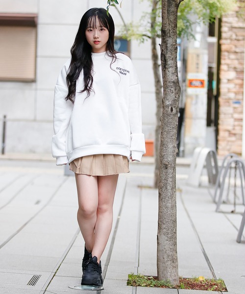 NinaetLina（ニナエリナ）の「裏起毛ワンポイントロゴトレーナー（Tシャツ/カットソー・レディース・グレー/ブラック/ホワイト・M）」の17枚目の写真