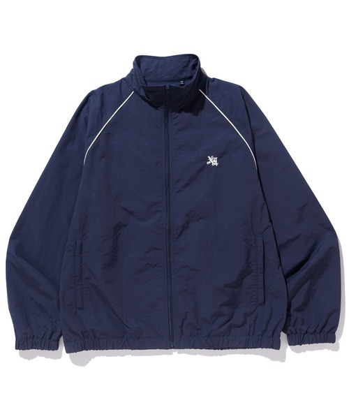 XLARGE（エクストララージ）の「OLD ENGLISH NYLON TRACK JACKET（ナイロンジャケット・メンズ・ブラック/ネイビー/グレー・M/XL/L/S）」の11枚目の写真