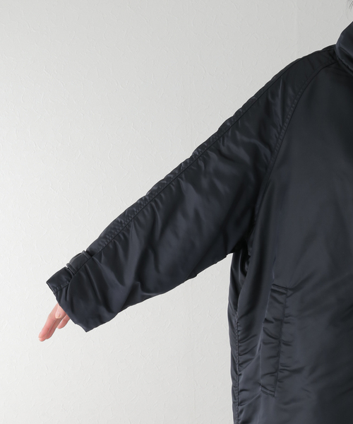 Spick & Span(スピックアンドスパン)の「≪一部店舗+WEB限定≫【upper hights / アッパーハイツ】 THE U-BENCH(ミリタリージャケット・レディース・ベージュ/ネイビー・MEDIUM)」の8枚目の写真