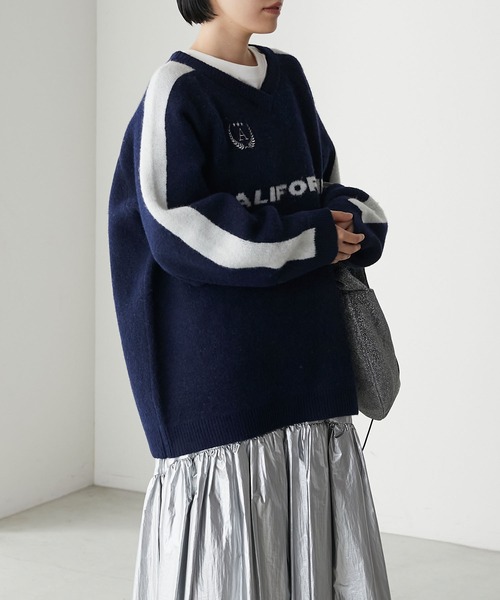 フォクシー幻のスポーツ Ｖ開きネイビーandホワイトLINEニット無断即決禁止 forksy.】オーバーサイズVネックゲームシャツニットプルオーバー