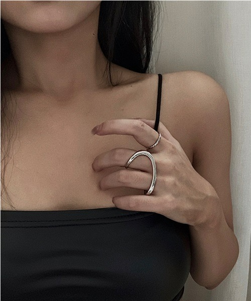 Ritomo De Ricco（リトモ・デ・リコ）の「SALE  シルバー925コート　ジオメトリBOWリング（リング・レディース・シルバー/ゴールド・FREE）」の13枚目の写真