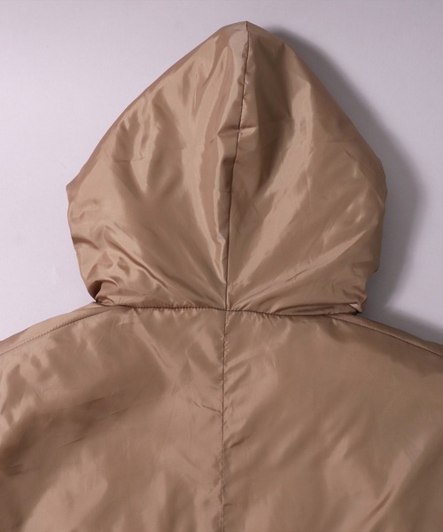 BAYBLO（ベイブロ）の「(DV)【ユニセックス】中綿 パデット モンスターパーカー（ダウンジャケット/コート・メンズ・ブラック/ベージュ/カーキ・MEDIUM/LARGE/X-LARGE）」の10枚目の写真