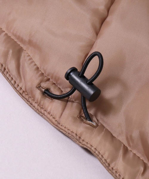 BAYBLO（ベイブロ）の「(DV)【ユニセックス】中綿 パデット モンスターパーカー（ダウンジャケット/コート・メンズ・ブラック/ベージュ/カーキ・MEDIUM/LARGE/X-LARGE）」の9枚目の写真