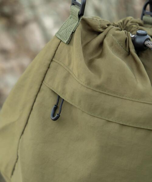 EKAL（エカル）の「TINY GARDEN PRODUCTS　ストロール2WAYバッグ（ショルダーバッグ・レディース・ブラック/カーキ/アイボリー・ONE）」の11枚目の写真