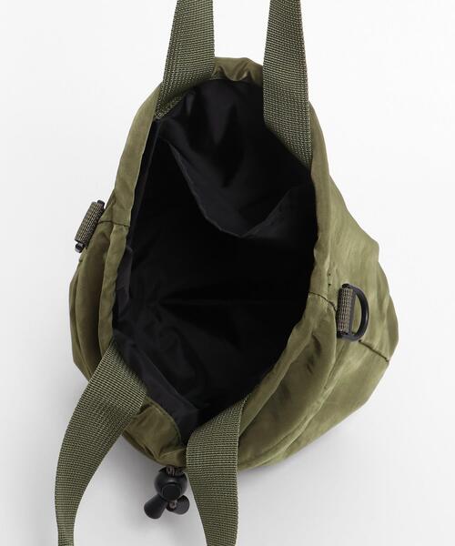 EKAL（エカル）の「TINY GARDEN PRODUCTS　ストロール2WAYバッグ（ショルダーバッグ・レディース・ブラック/カーキ/アイボリー・ONE）」の20枚目の写真