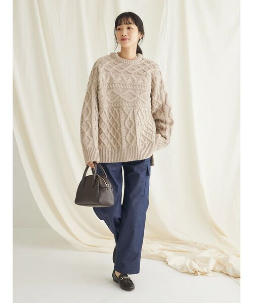 CRAFT STANDARD BOUTIQUE(クラフトスタンダードブティック)の「ブラッシングケーブルニット(ニット/セーター・レディース・グレイッシュベージュ/グリーン/ネイビー・M/L)」の6枚目の写真