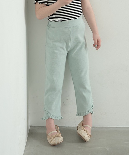 Lycee mine（リセマイン）の「【エニウェアシリーズ】裾チビフリル9分丈パンツ（その他パンツ・キッズ・アイボリー/ベビーピンク/サックスブルー/ライラック/ブラック/ミント・100cm/110cm/130cm/140cm/120cm）」の4枚目の写真