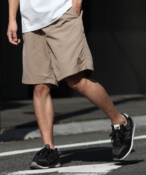 GERRY（ジェリー）の「【GERRY/ジェリー】水陸両用 ナイロンタスラン ワンポイント ショートパンツ（その他パンツ・メンズ・サファリグリーン/ブラック/ダークグレー/マスタード/パープル/ダークベージュ/レオパード/ネイビー系1/オリーブドラブ/オレンジ/ネイビー系2/ターコイズブルー/ブラック系その他/ブルーグリーン/カーキ/グレイッシュベージュ/グレー系カモフラージュ/イエロー系その他/グリーン系その他/ピンク・L/LL/M/S）」の4枚目の写真