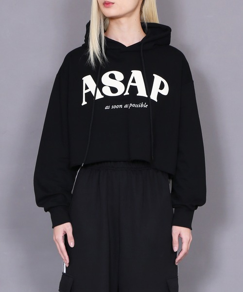 Figments（フィグメンツ）の「ASAPクロップドパーカー（パーカー・レディース・ブラック/グレー・FREE）」の2枚目の写真