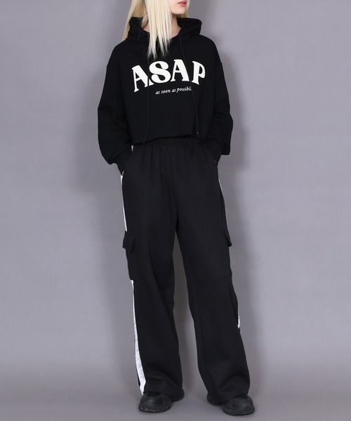 Figments（フィグメンツ）の「ASAPクロップドパーカー（パーカー・レディース・ブラック/グレー・FREE）」の3枚目の写真