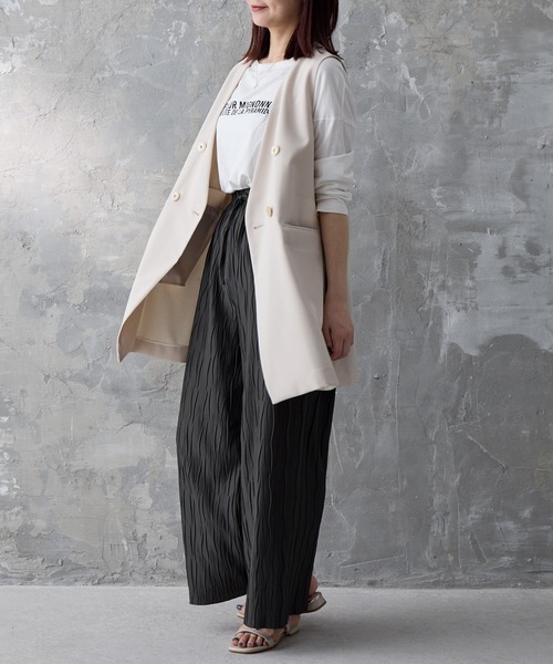 HIMIKO(ヒミコ)の「【Made in Japan】ゴールドパーツフラットサンダル/641228(サンダル・レディース・ブラック/アイボリー/カーキ・22.0cm/22.5cm/23.0cm/23.5cm/24.0cm/24.5cm/25.0cm/25.5cm)」の6枚目の写真