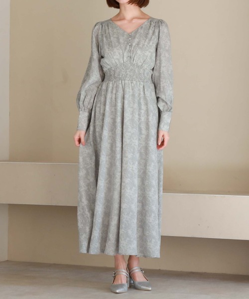 archives（アルシーヴ）の「長袖花柄シャーリングワンピース（ワンピース・レディース・グリーン/ブラック/アイボリー・MEDIUM）」の4枚目の写真