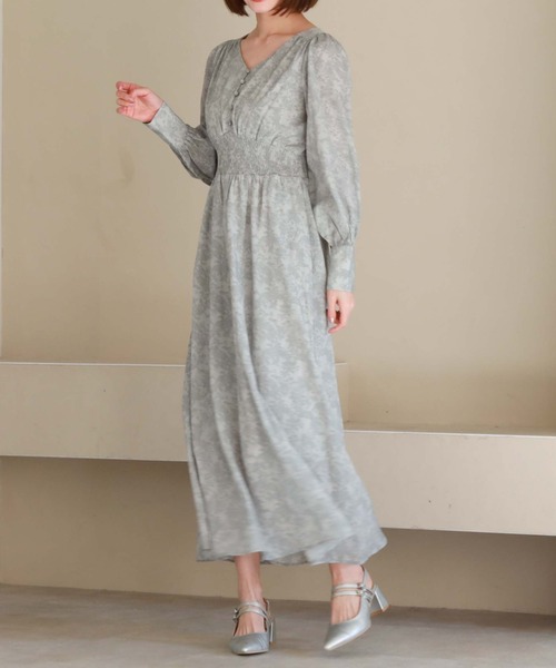 archives（アルシーヴ）の「長袖花柄シャーリングワンピース（ワンピース・レディース・グリーン/ブラック/アイボリー・MEDIUM）」の5枚目の写真