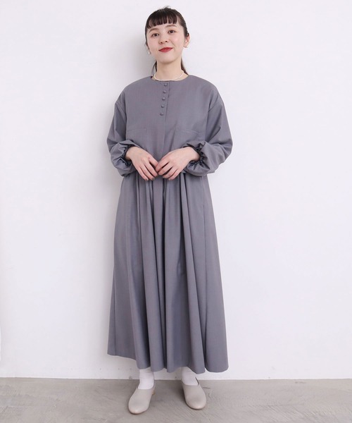 l'atelier du savon(アトリエドサボン)の「ちびころボタン まるいお袖のジャケット(ノーカラージャケット・レディース・ブラック/グレー・FREE)」の4枚目の写真