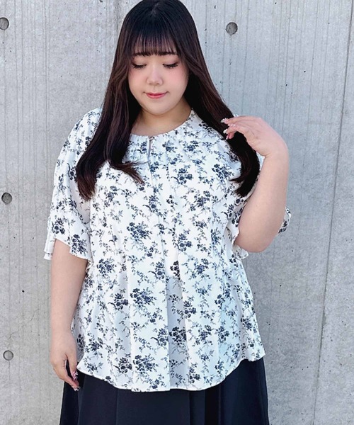 MB mint breeze(エムビーミントブリーズ)の「【L~5L 大きいサイズ】アンバサダー企画 フレア袖 半袖 ブラウス WEB・一部店舗限定 トップス(シャツ/ブラウス・レディース・ネイビー/ネイビー系/レッド・LL/L/4L/3L/5L)」の3枚目の写真