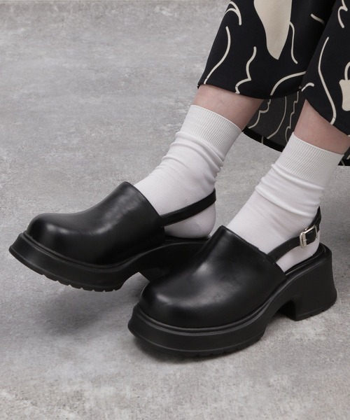 LAKOLE（ラコレ）の「厚底サボサンダル / 105884（サンダル・レディース・ブラック/アイボリー/その他1・MEDIUM/LARGE）」の22枚目の写真