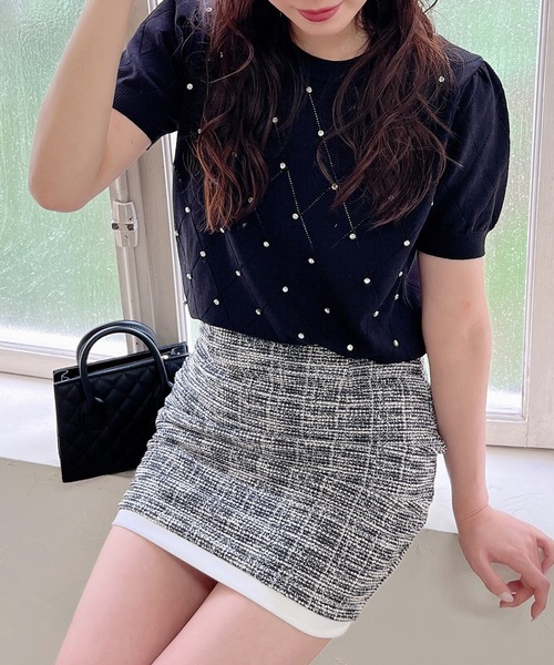 MIIA(ミーア)の「ダイヤ柄ビジュー半袖ニット(ニット/セーター・レディース・オフホワイト/ブラック・FREE)」の12枚目の写真