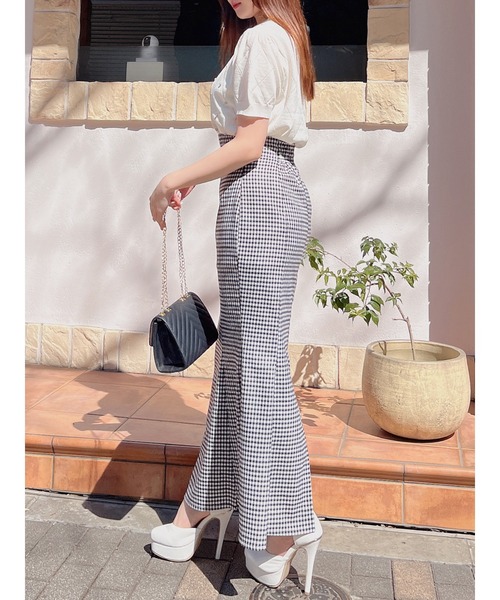 MIIA(ミーア)の「ダイヤ柄ビジュー半袖ニット(ニット/セーター・レディース・オフホワイト/ブラック・FREE)」の16枚目の写真