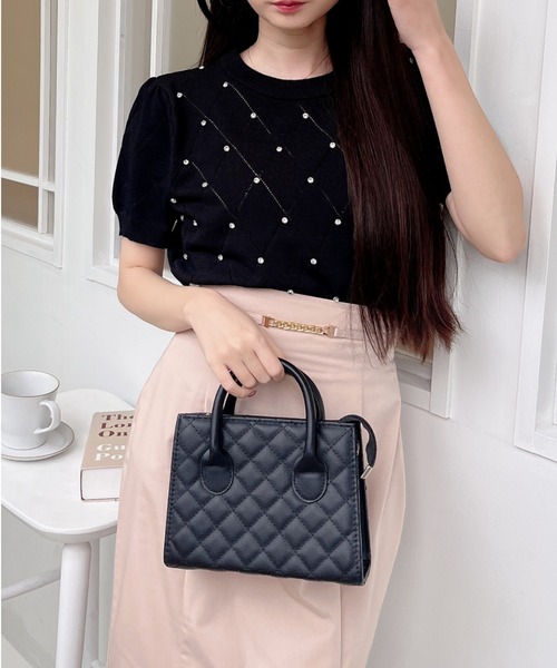 MIIA(ミーア)の「ダイヤ柄ビジュー半袖ニット(ニット/セーター・レディース・オフホワイト/ブラック・FREE)」の21枚目の写真