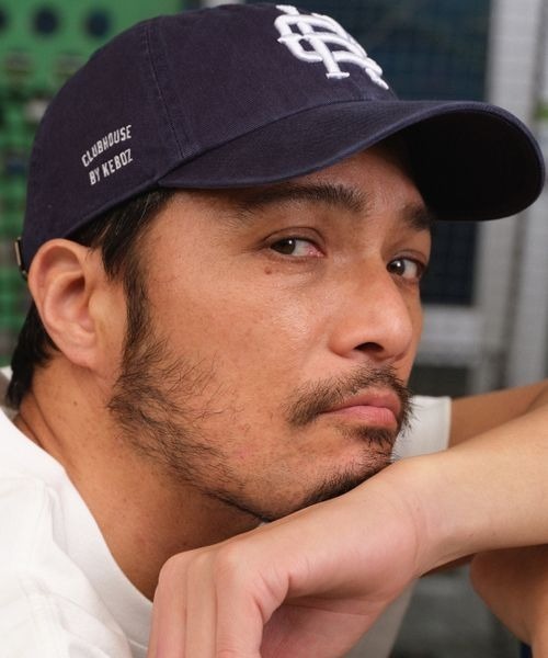 KEBOZ（ケボズ）の「【CLUBHOUSE BY KEBOZ×47】別注ベースボールキャップ（キャップ・メンズ・ネイビー/グリーン・FREE）」の2枚目の写真