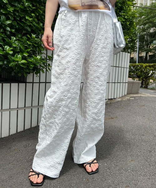 mebole(メボレ)の「ウエストリボンフラワーワイドパンツ(その他パンツ・レディース・クリーム/ブラック/ホワイト・FREE)」の14枚目の写真
