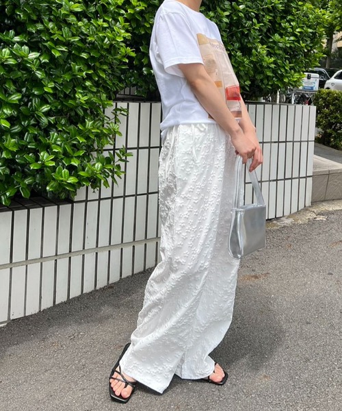 mebole(メボレ)の「ウエストリボンフラワーワイドパンツ(その他パンツ・レディース・クリーム/ブラック/ホワイト・FREE)」の19枚目の写真