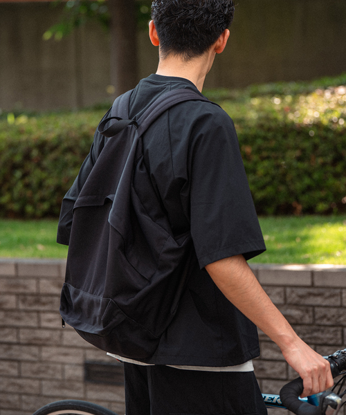 417 EDIFICE（フォーワンセブンエディフィス）の「”ワッシャーナイロン” ラグランTシャツ（Tシャツ/カットソー・メンズ・ブラック・MEDIUM/LARGE/SMALL）」の5枚目の写真