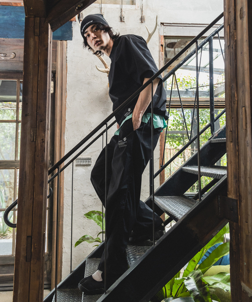 417 EDIFICE（フォーワンセブンエディフィス）の「”ワッシャーナイロン” ラグランTシャツ（Tシャツ/カットソー・メンズ・ブラック・MEDIUM/LARGE/SMALL）」の19枚目の写真