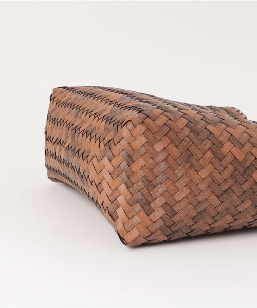 Paradise Picnic（パラダイスピクニック）の「バンブーハンドルかごバッグ（かごバッグ・レディース・ブラック/ブラウン/ベージュ・FREE）」の6枚目の写真