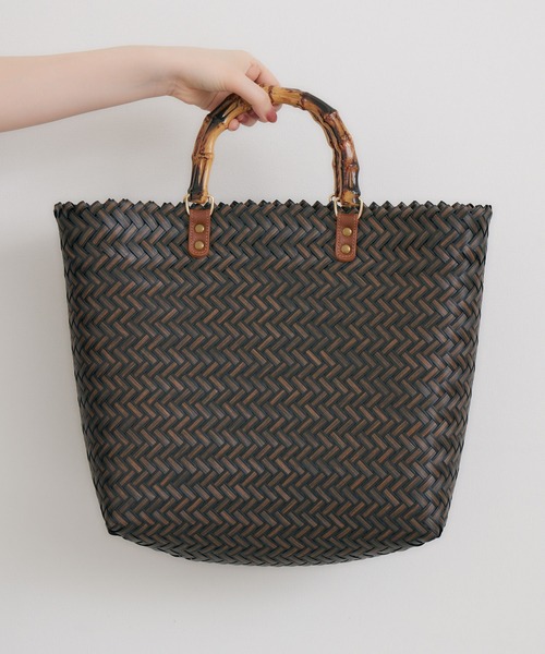 Paradise Picnic（パラダイスピクニック）の「バンブーハンドルかごバッグ（かごバッグ・レディース・ブラック/ブラウン/ベージュ・FREE）」の2枚目の写真