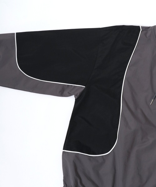 Salong hameu（サロン ハミュー）の「別注  蜂さんワンポイント刺繍 ナイロンアノラックジャケット/ハーフジッププルオーバー ユニセックス（ナイロンジャケット・メンズ・チャコールグレー/ライトグリーン/ブラック/ネイビー・L/M）」の18枚目の写真