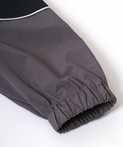 Salong hameu（サロン ハミュー）の「別注  蜂さんワンポイント刺繍 ナイロンアノラックジャケット/ハーフジッププルオーバー ユニセックス（ナイロンジャケット・メンズ・チャコールグレー/ライトグリーン/ブラック/ネイビー・L/M）」の19枚目の写真